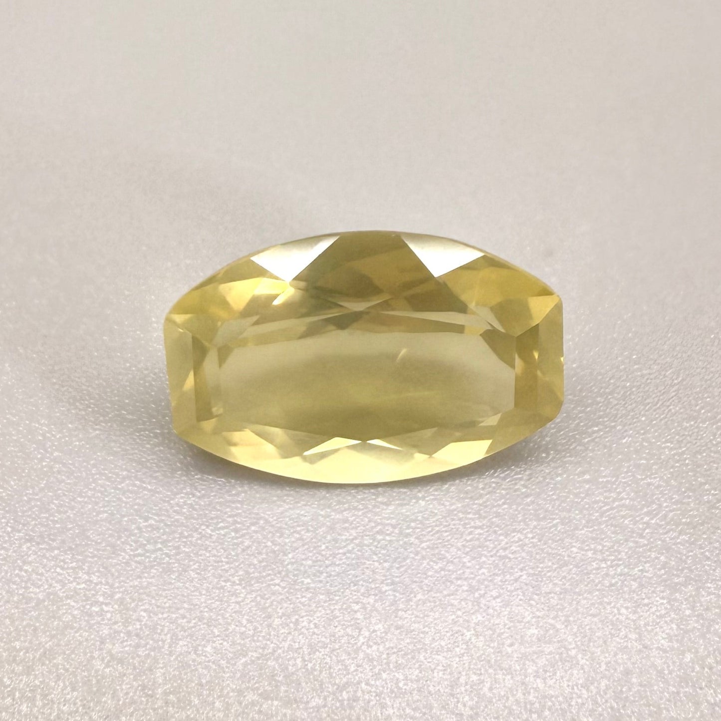 Lemon Quartz Fancy 10.07 Ct