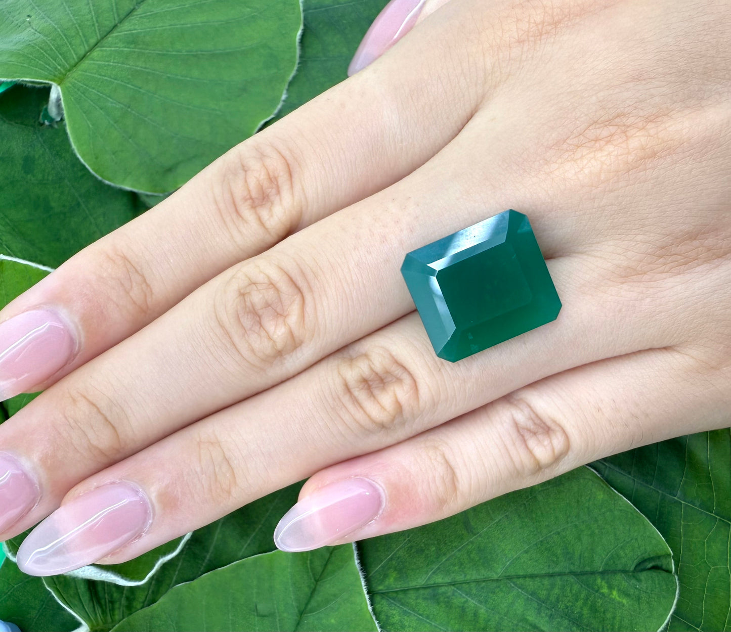 Vibrant Green Chalcedony Emerald cut 13.95 Ct
