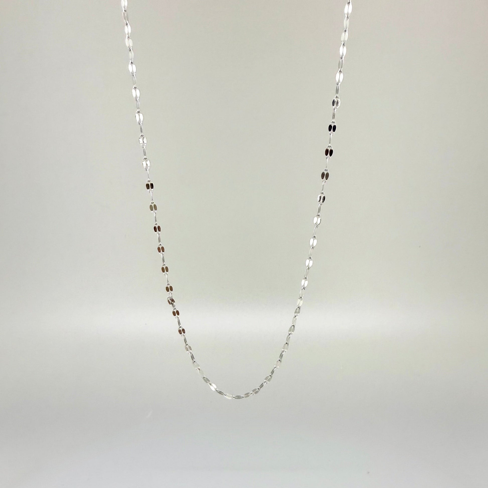 45cm stainless steel chain with polished finish, elegant and durable, ideal for pairing with gemstone pendants.