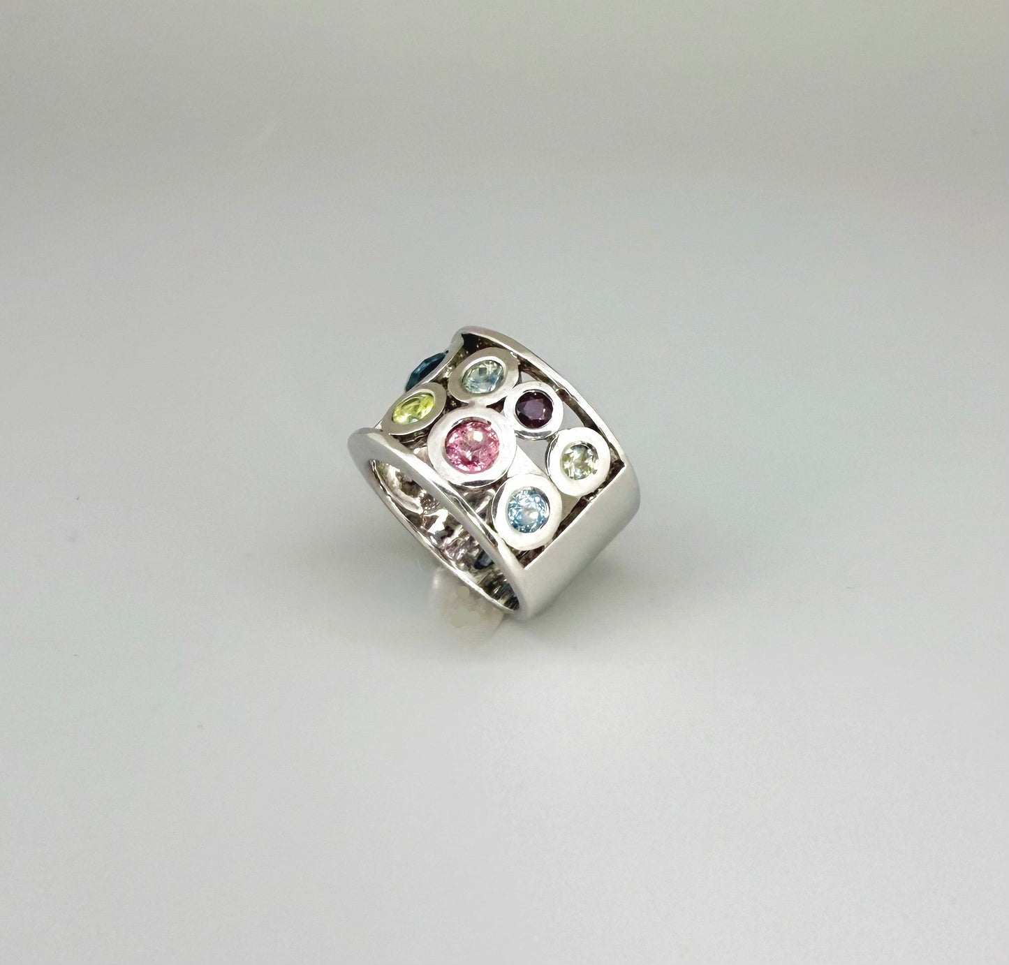 White Gold plated Silver Ring with Sapphires