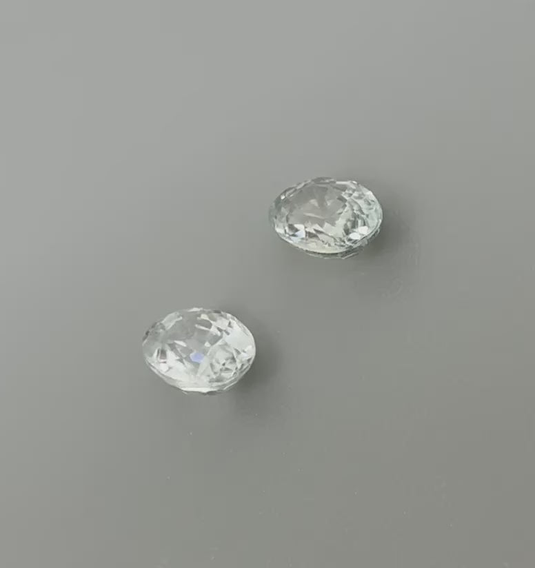 Natural White Blue Aquamarine gemstone set, oval cut