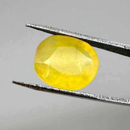 Yellow Fire Opal Oval 2.5 Ct