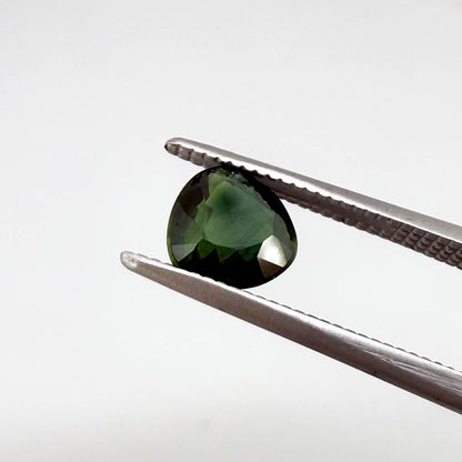 Natural Green Sapphire, trillion cut, heated, from Bangkaja Thailand