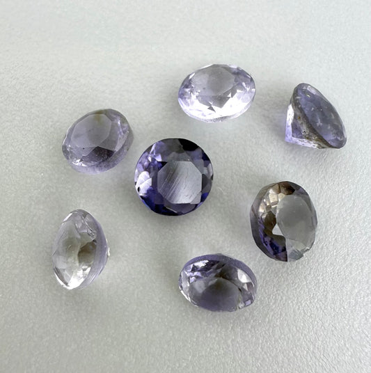 Violet Hues Iolite Lot Round 0.97 Ct