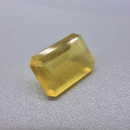 Yellow Fire Opal Emerald cut 3.19 Ct