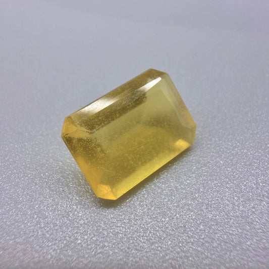 Yellow Fire Opal Emerald cut 3.19 Ct