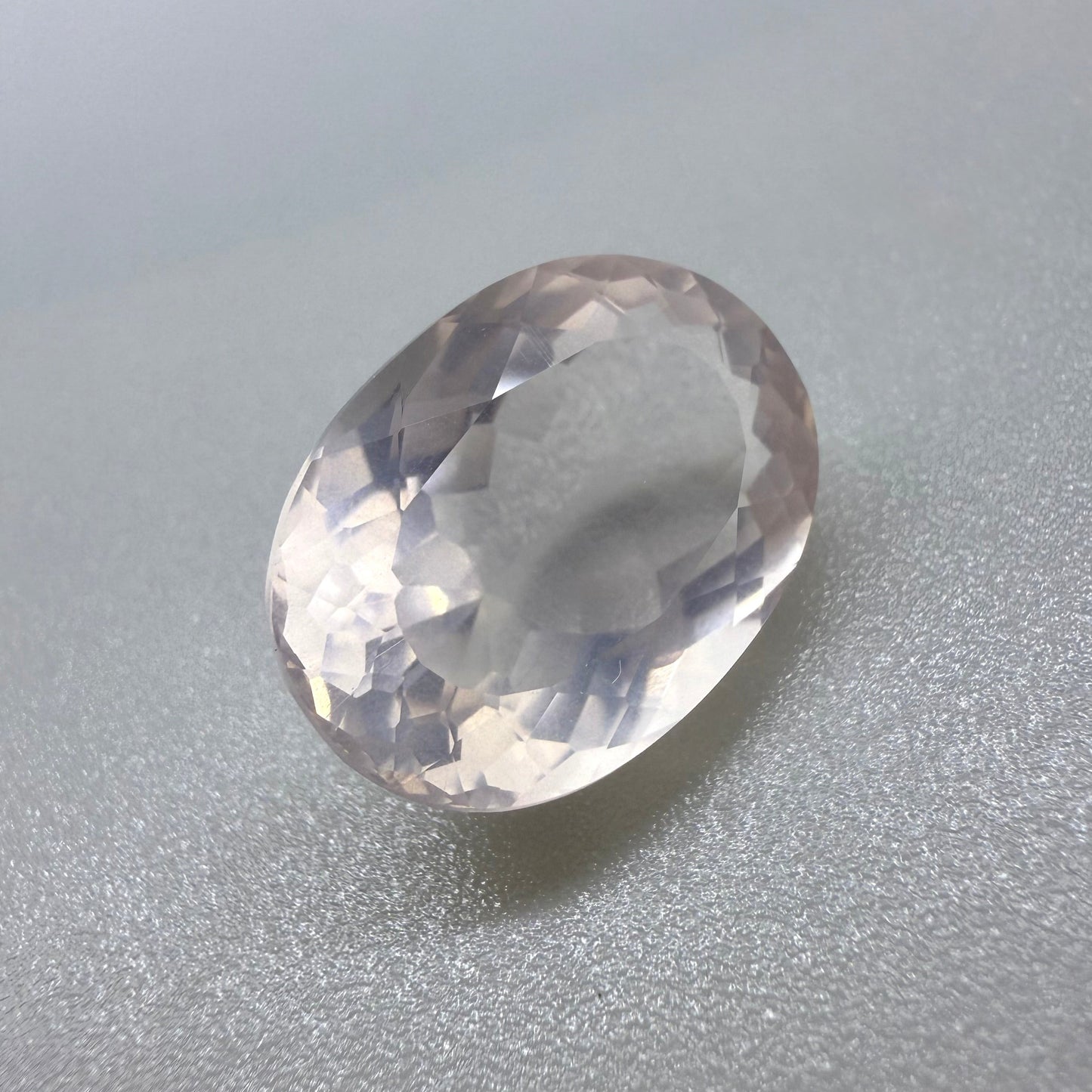 Rose Quartz Oval 9.18 Ct