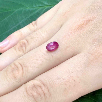 1.7 ct natural pink-red Songea ruby, oval cut.