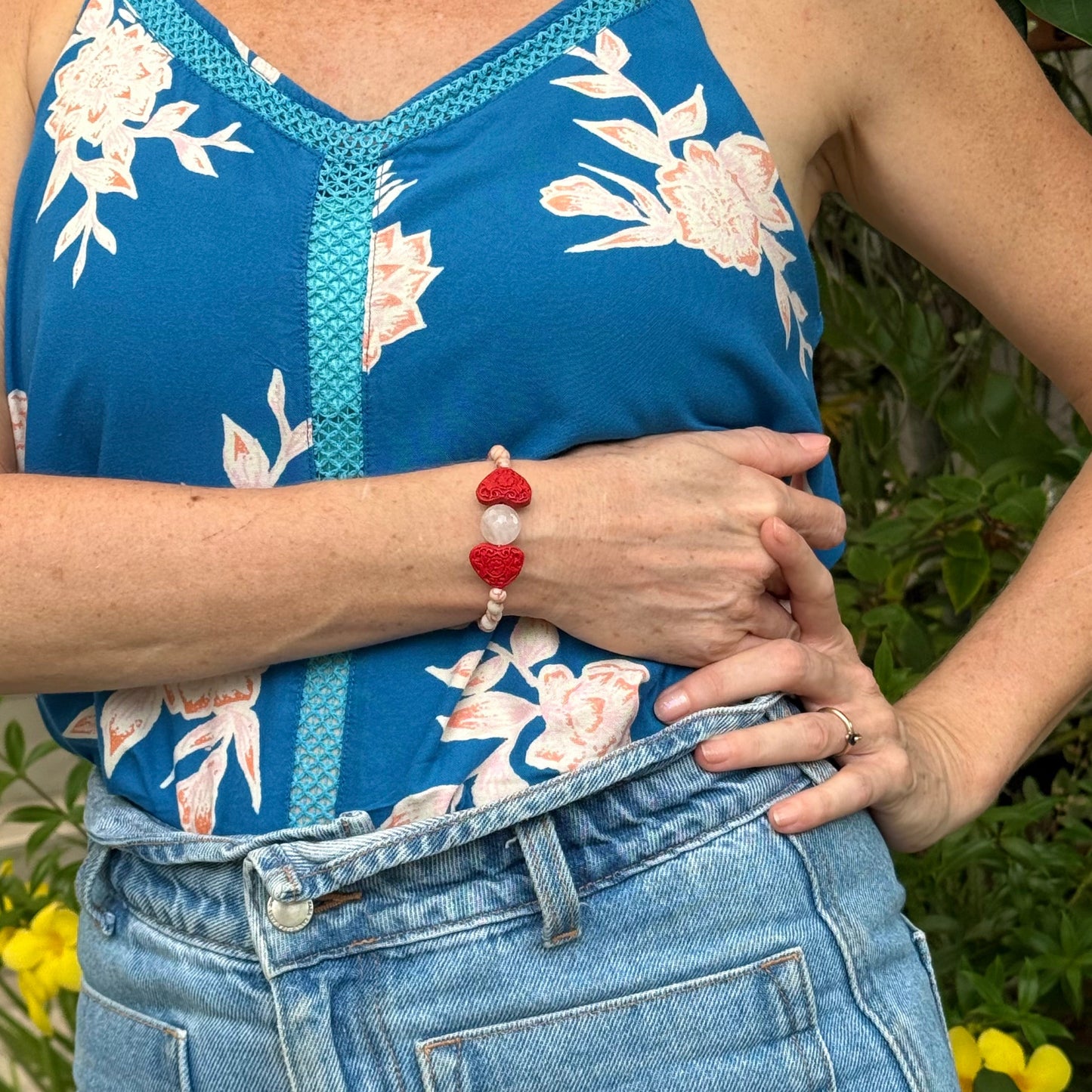 Jasper beaded bracelet, 16cm, natural earthy gemstone beads with red cinnabar-style heart and rose quartz accent on elastic stretch band.