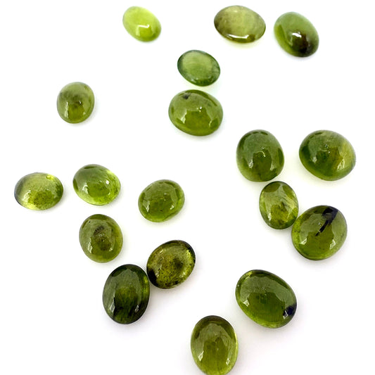 Bi-Color (Yellow Green) Sapphire Lot Cabochon 33.67 Ct