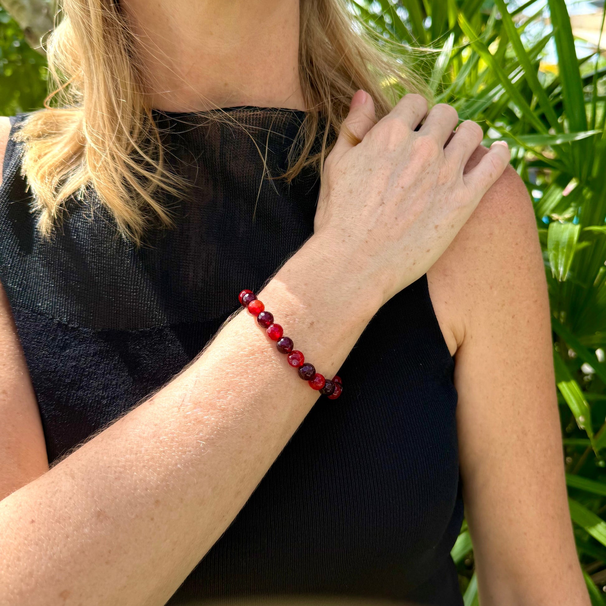 Agate beaded bracelet, natural red and black gemstone beads on elastic stretch band.