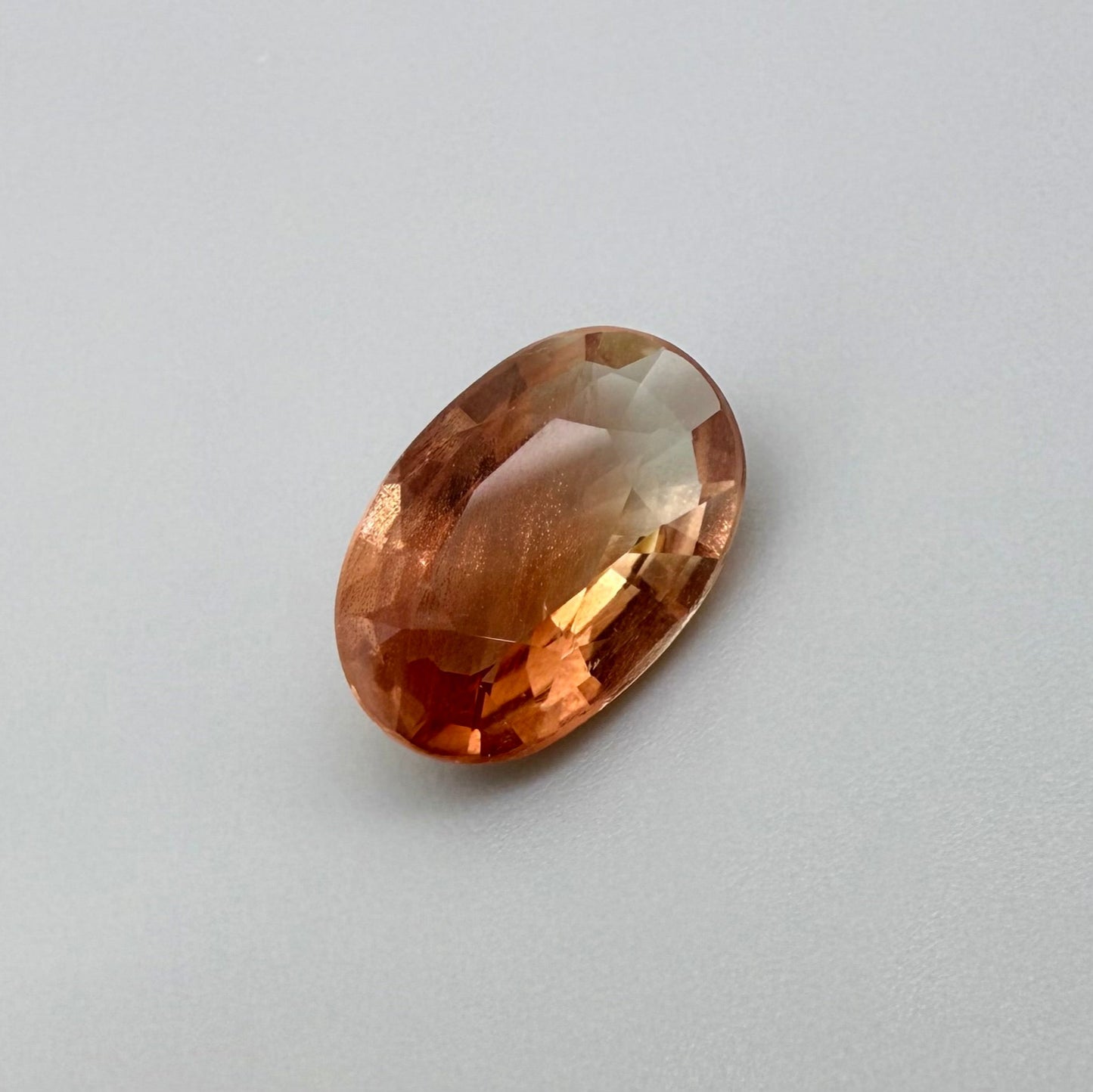 Vibrant Sand Orange Sunstone Oval 3.1 Ct
