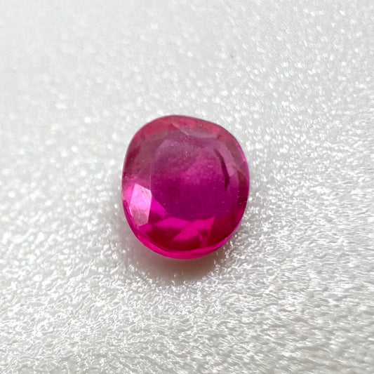 Pink-Red Ruby Oval 0.28 Ct