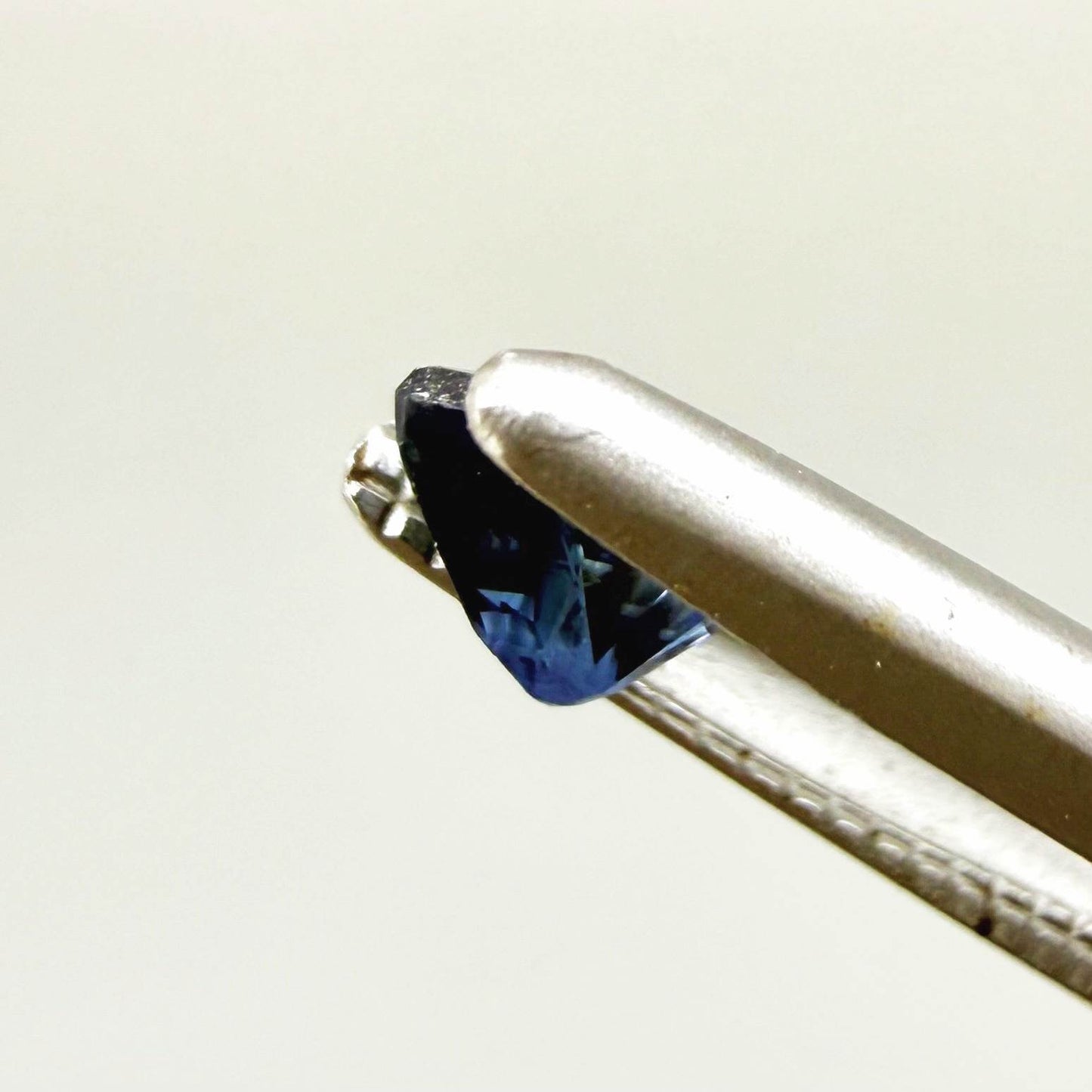 0.29 ct natural royal-blue sapphire from Bangkaja, pear cut.