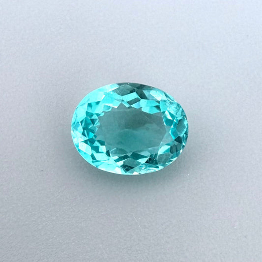 Vibrant Turquoise Apatite Oval 0.9 Ct
