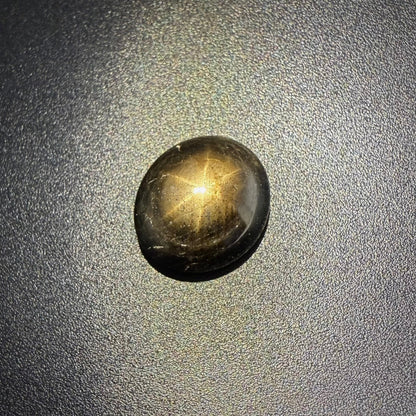 Golden-Brown Star Sapphire Cabochon 14.86 Ct