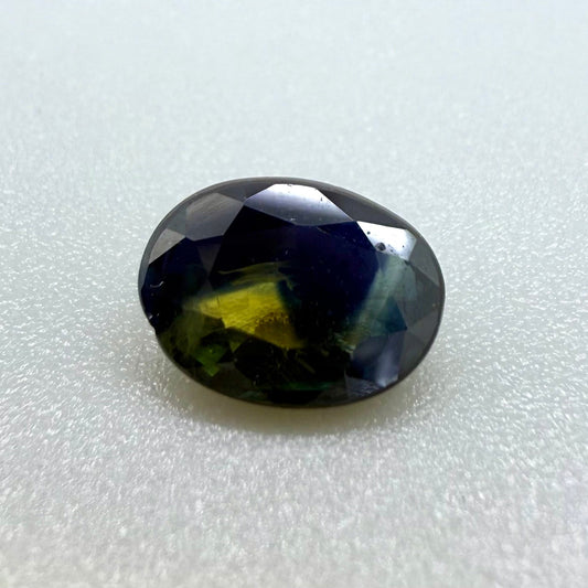 Bi-Color (Yellow Blue) Sapphire Oval 1.7 Ct