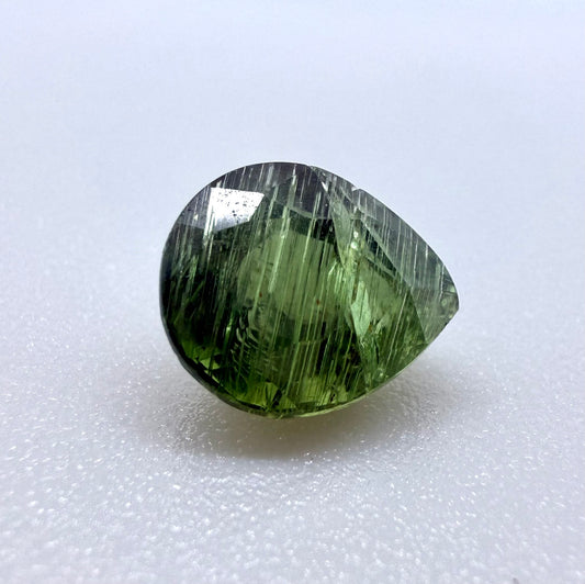 Diopside Pear 2.29 Ct
