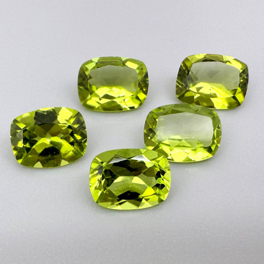 Yellow Green Peridot Lot Cushion 6.6 Ct