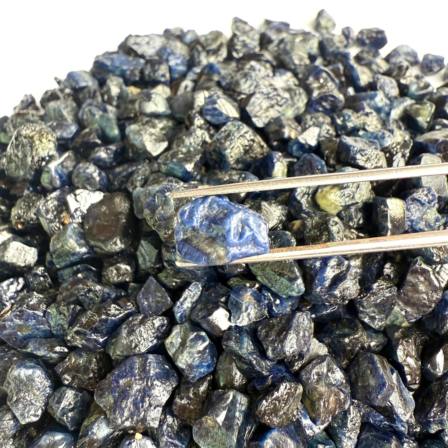 Sapphire Rough Lot R11 - starting 25$ per g