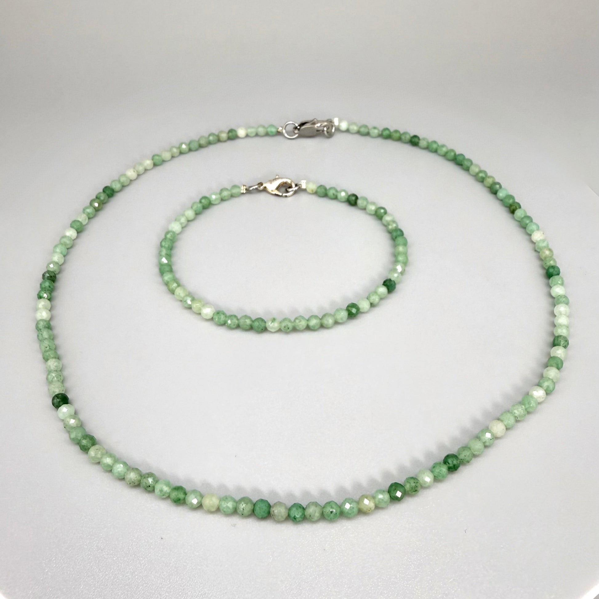 Fine Aventurine gemstone beads Necklace & Bracelet
