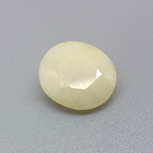 Ivory Opal Oval 2.85 Ct