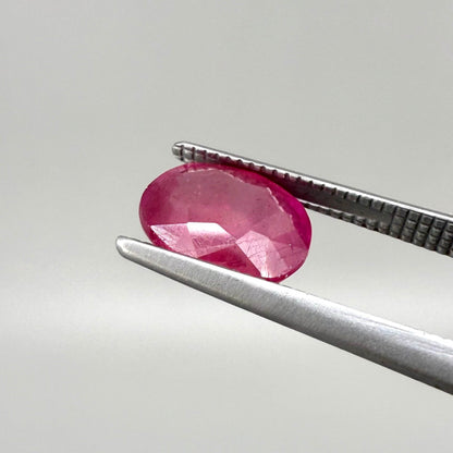 2.2 ct natural pink-red Mozambique ruby, oval cut.