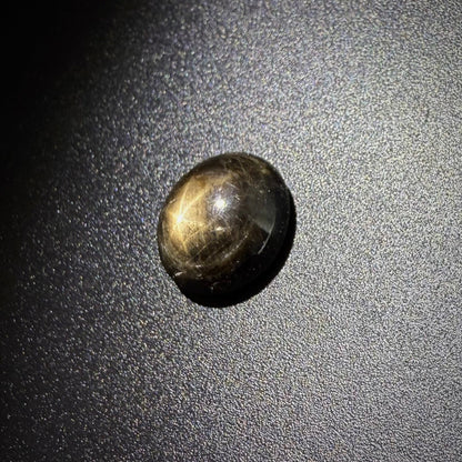 Golden-Brown Star Sapphire Cabochon 14.86 Ct