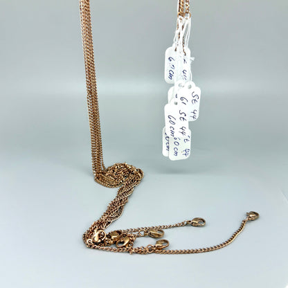 60 cm rose gold tone stainless steel chain, polished finish, elegant and durable, ideal for pairing with gemstone pendants.