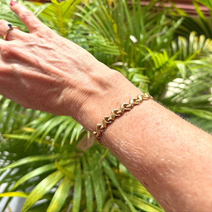 14k Italian vintage gold bracelet with twisted links and spring ring clasp, pre-loved, 11.13 g.