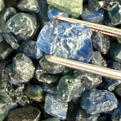 Sapphire Rough Lot R10 - starting 10$ per g