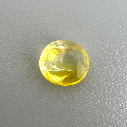 Bi-Color (Yellow White) Fire Opal Oval 0.26 Ct