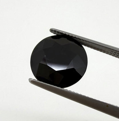 Onyx Round 5.25 Ct