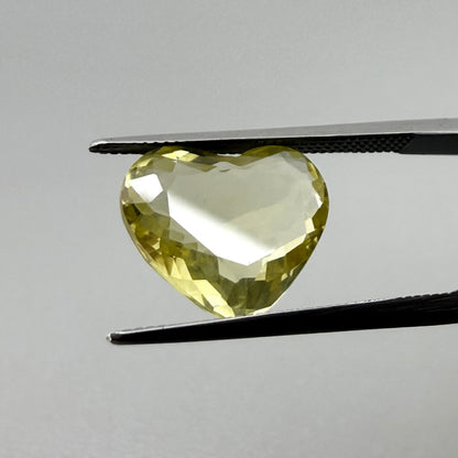 Lemon Quartz Heart 3.62 Ct