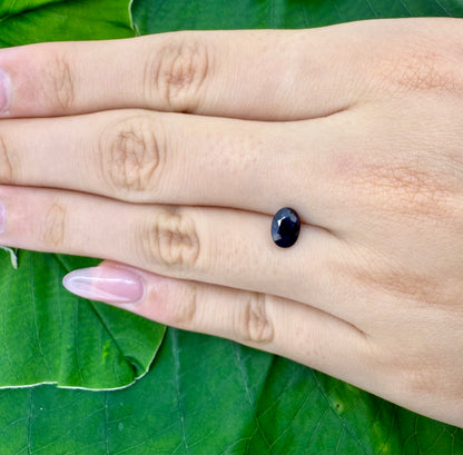 Dark Blue Sapphire Oval 1 Ct