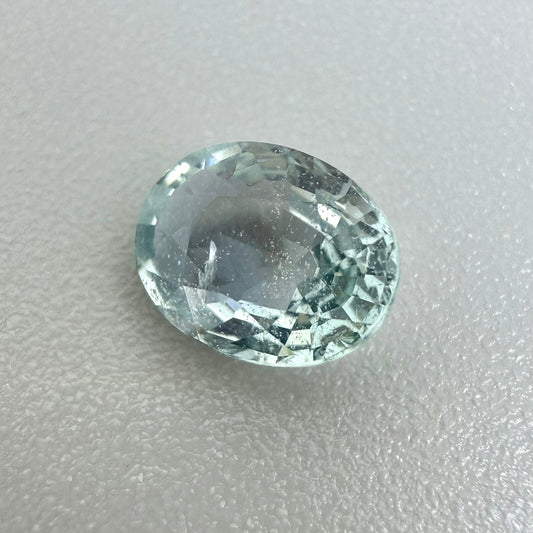 Bi-Color (Pale Green Blue) Sapphire Oval 0.96 Ct
