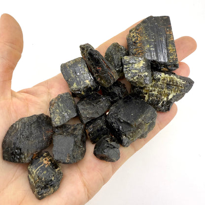Sapphire Rough Lot R16 - starting 150$ per g