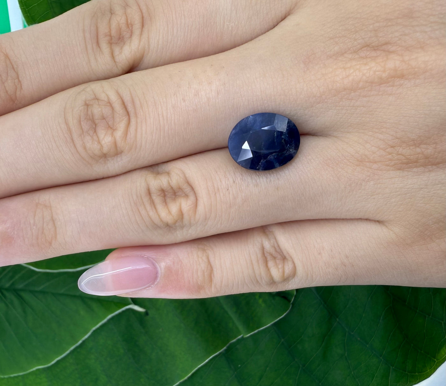 Very Dark Blue Sapphire Oval 5.8 Ct