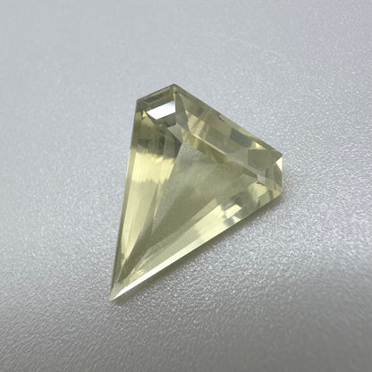 Lemon Quartz Fancy 5.05 Ct