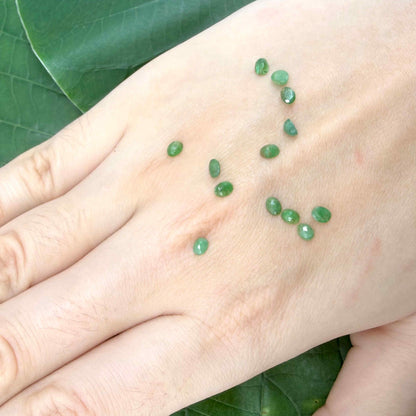 2.3 ct natural emerald lot from Zambia, oval stones 