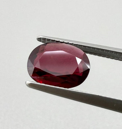 Pigeon Blood Ruby Oval 1.11 Ct