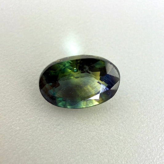 Bi-Color (Green Blue) Sapphire Oval 0.69 Ct