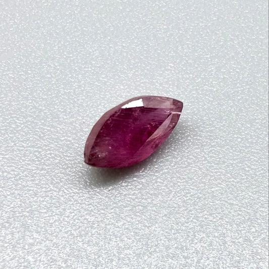 Pink-Purple Sapphire Marquise 0.9 Ct