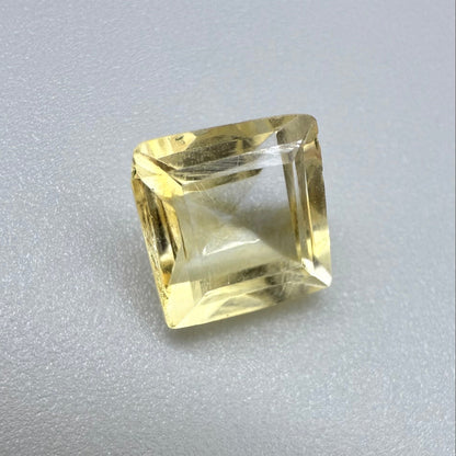 Bi-Color (Champagne White) Citrine Square 1.59 Ct
