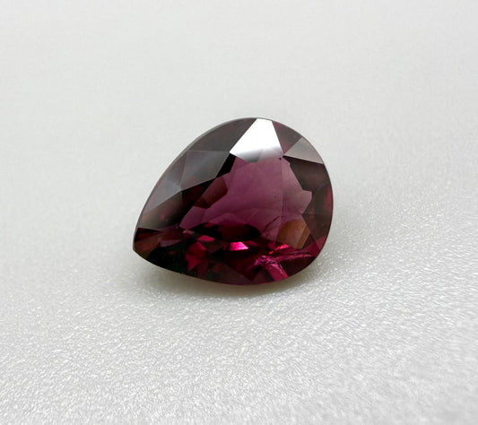 Pink Rhodolite Pear 2.1 Ct