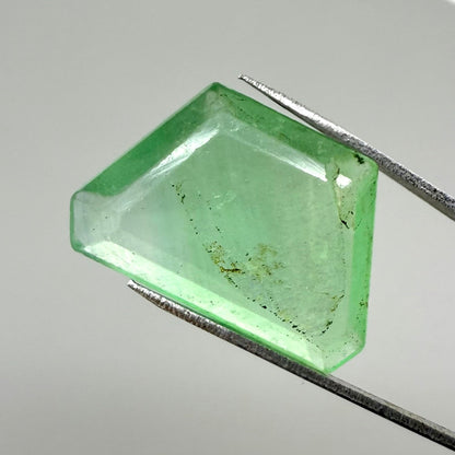 Vibrant Green Fluorite Trapeze 25 Ct