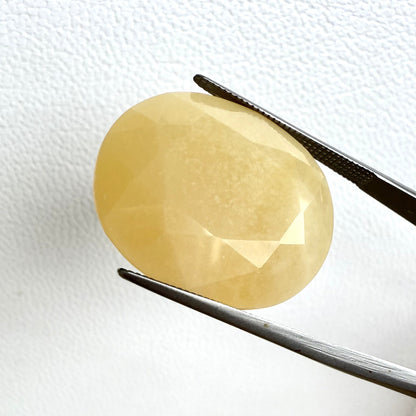 Big Yellow Opal Oval 20.20 Ct