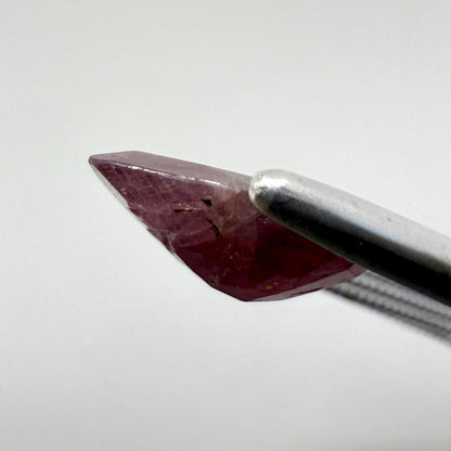 Purple Sapphire Marquise 2.9 Ct