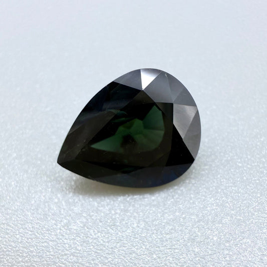 Green Sapphire Pear 3.56 Ct