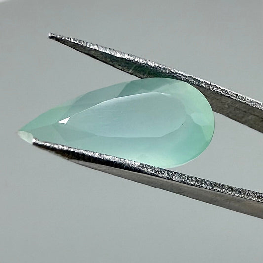 Turquoise Hues Chalcedony Pendeloque 3.98 Ct